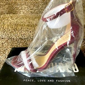 MISSGUIDED burgundy high heels😍😍😍